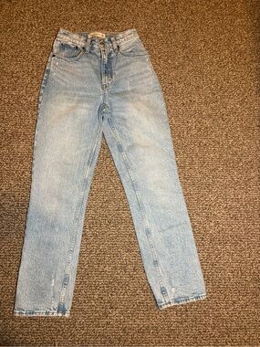 Abercrombie & Fitch High-Rise Light Blue Mom Jeans